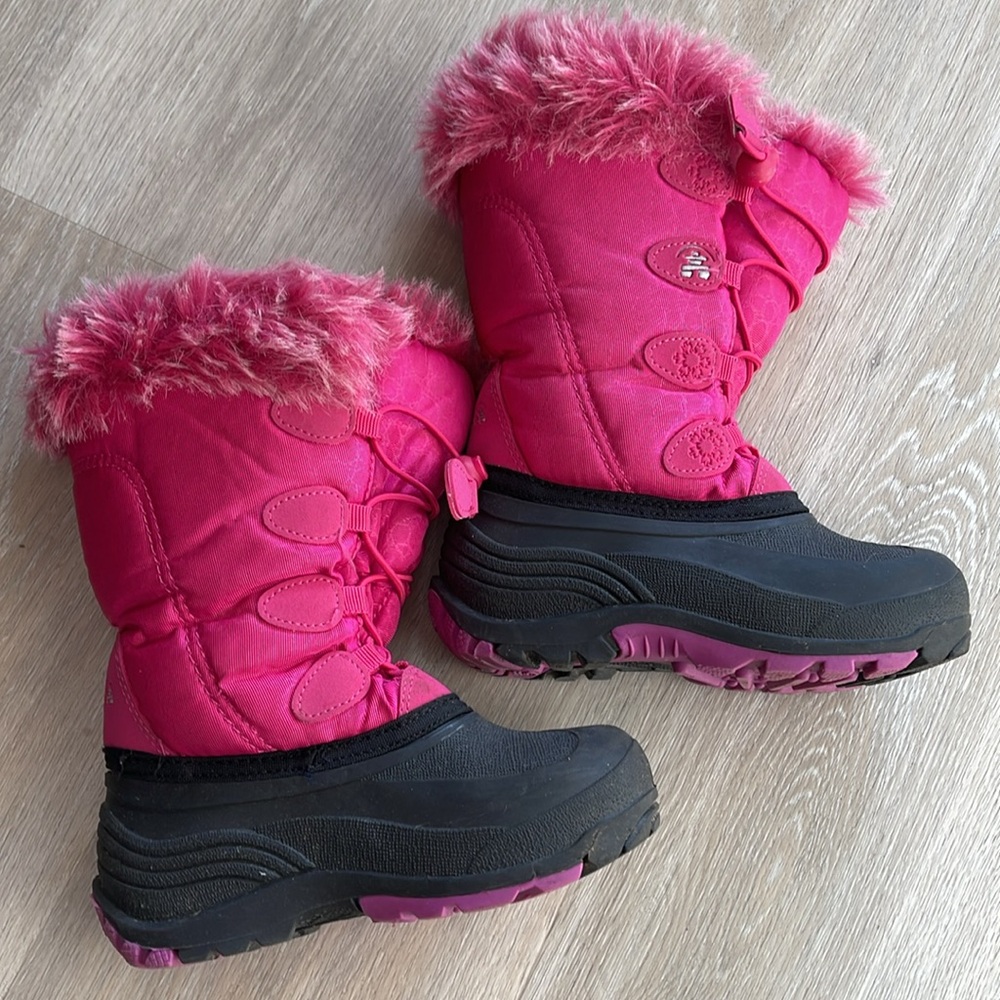 Kamik warm fur lined and trim boots size 12 waterproof